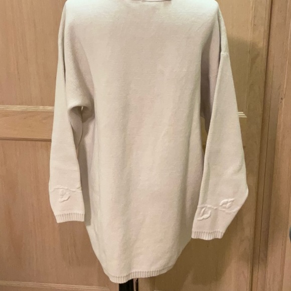 Max Studio - Picture 5 of 8